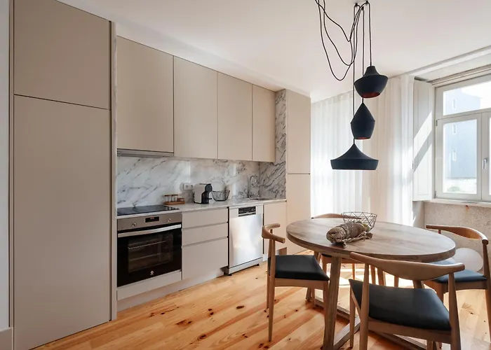 Stylish In Center Appartement